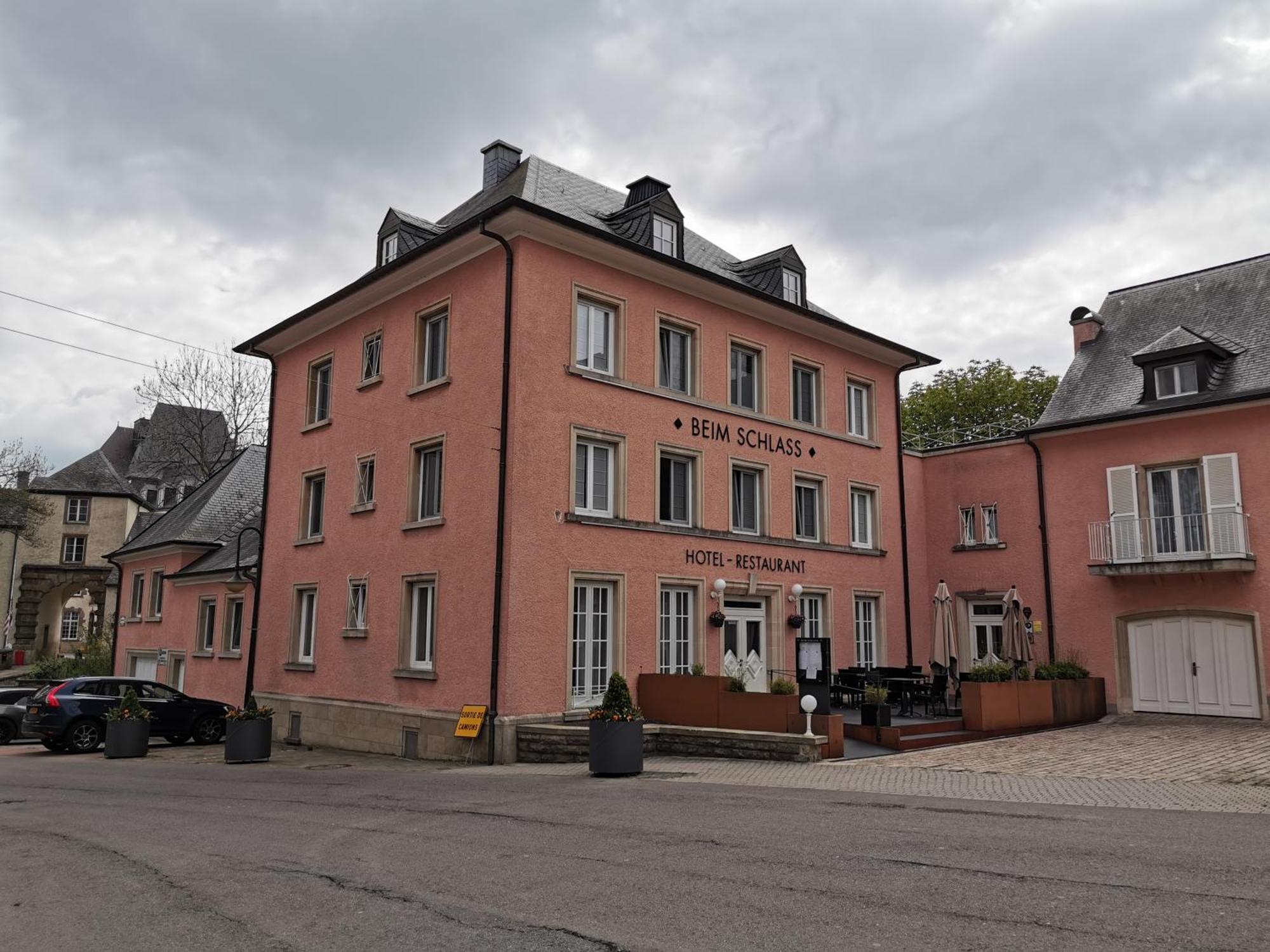 Hotel-Restaurant Beim Schlass 维尔茨 外观 照片
